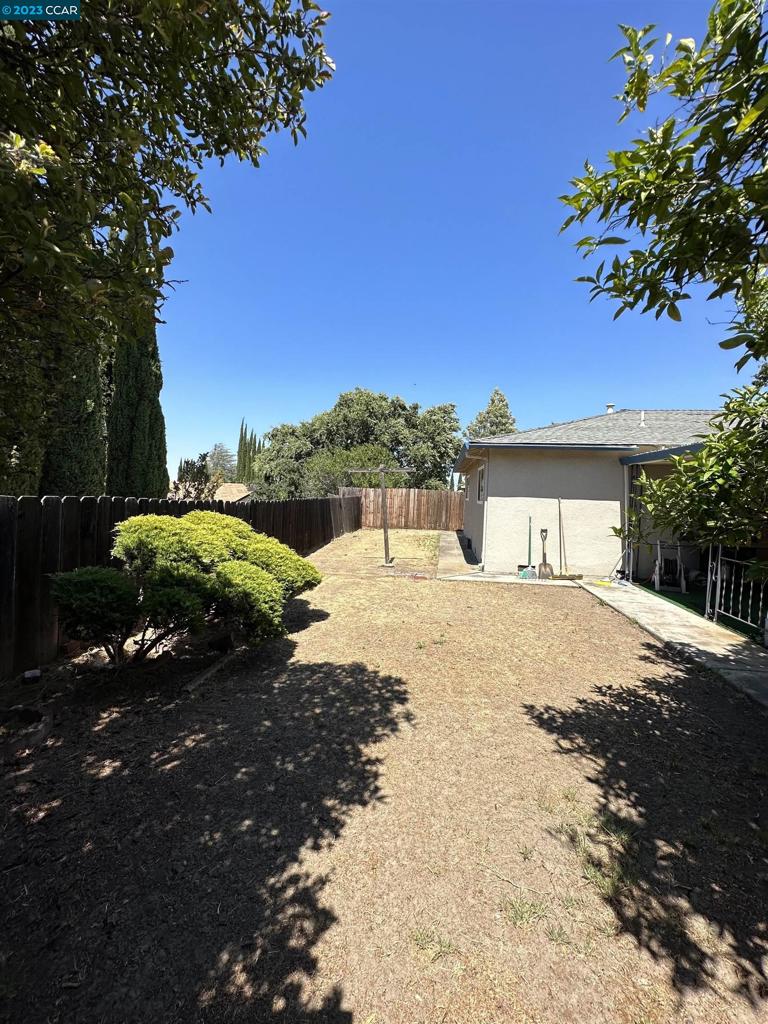 VISTA DEL RIO - Residential