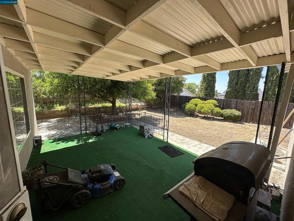 VISTA DEL RIO - Residential