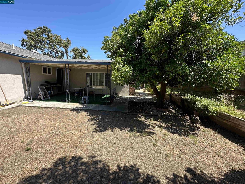 VISTA DEL RIO - Residential