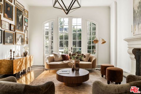 Photo of 1737 N Stanley Avenue, Los Angeles, CA 90046 (MLS # 26654095)