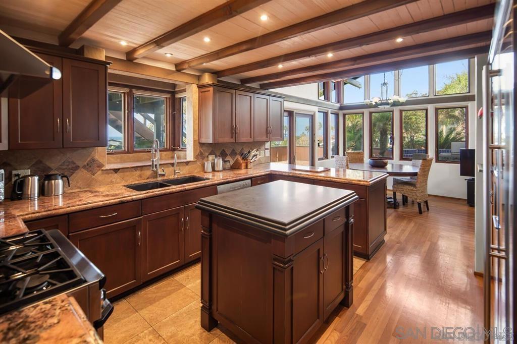 Ocean Beach - Residential