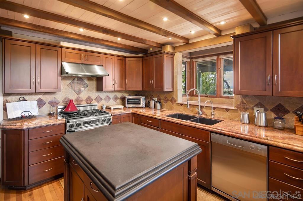 Ocean Beach - Residential