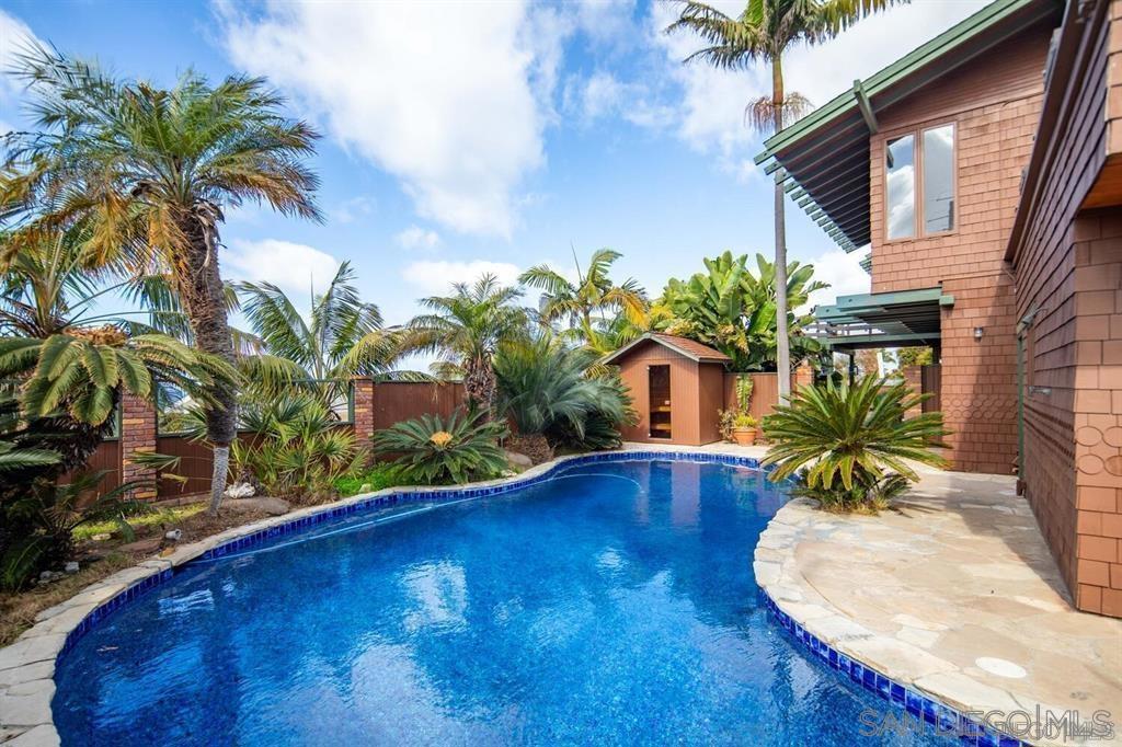 Ocean Beach - Residential