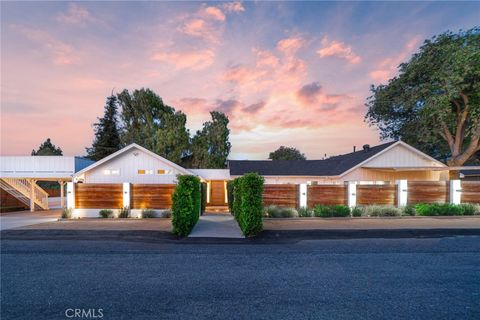 Photo of 26110 Governor Ave Ave, Harbor City, CA 90710 (MLS # SB25147061)
