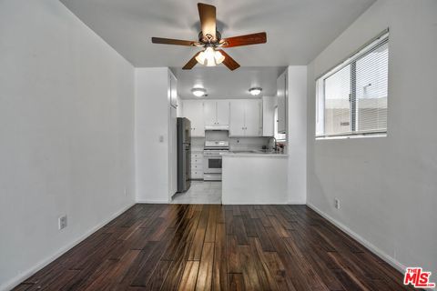 Tiny photo for 1101 Lincoln Boulevard #1, Santa Monica, CA 90403 (MLS # 26659257)