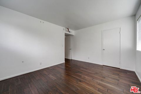 Tiny photo for 1101 Lincoln Boulevard #1, Santa Monica, CA 90403 (MLS # 26659257)