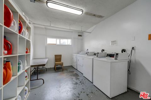 Tiny photo for 1101 Lincoln Boulevard #1, Santa Monica, CA 90403 (MLS # 26659257)