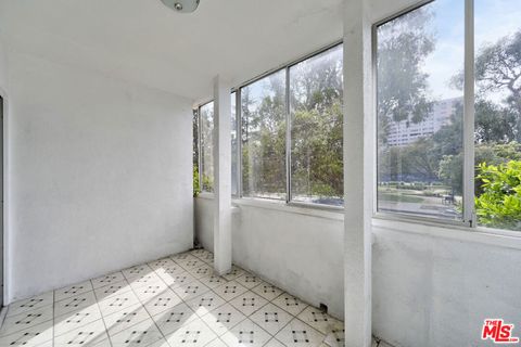 Tiny photo for 1101 Lincoln Boulevard #1, Santa Monica, CA 90403 (MLS # 26659257)