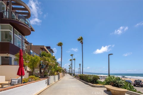 Photo of 4308 The Strand, Manhattan Beach, CA 90266 (MLS # SB26057054)