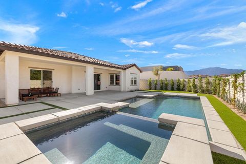 75682 Axis Court Palm Desert CA 92211