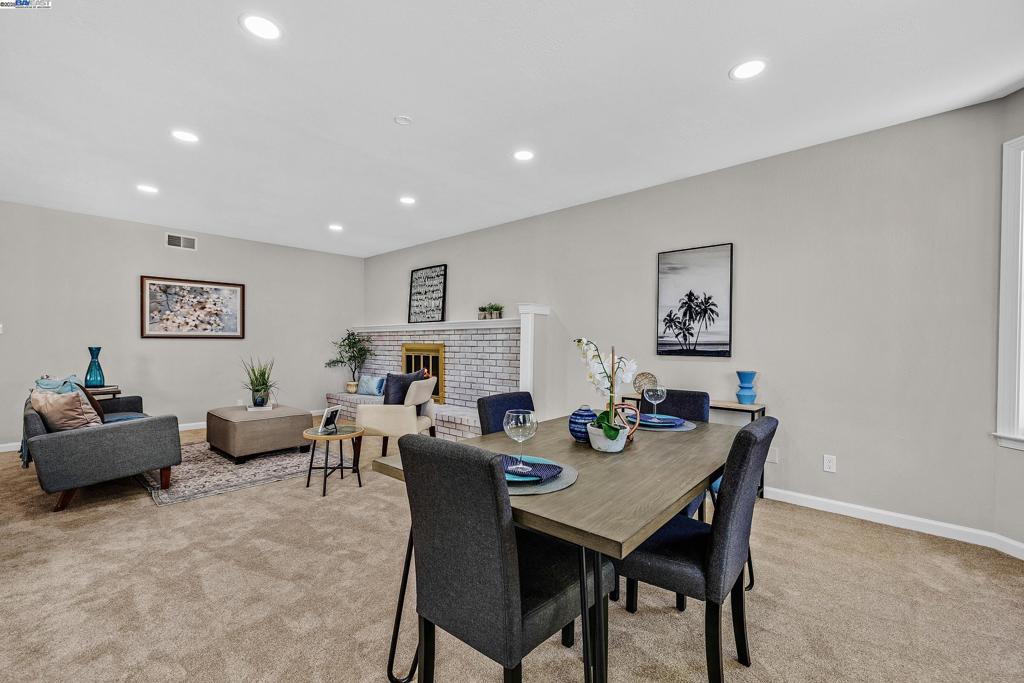 CENTERVILLE GDNS - Residential