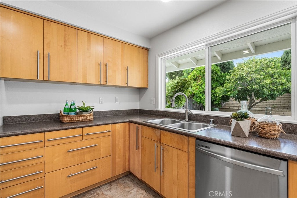 5701 Sierra Cielo Road, Irvine CA 92603 - Photo 14