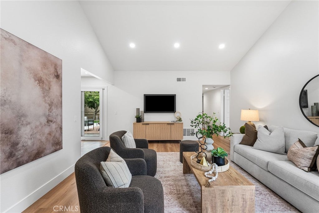 5701 Sierra Cielo Road, Irvine CA 92603 - Photo 11