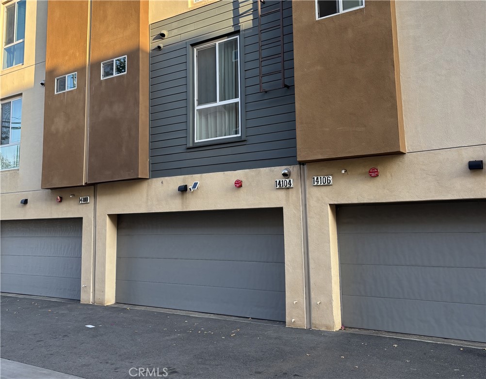 14104 W Monroe Place