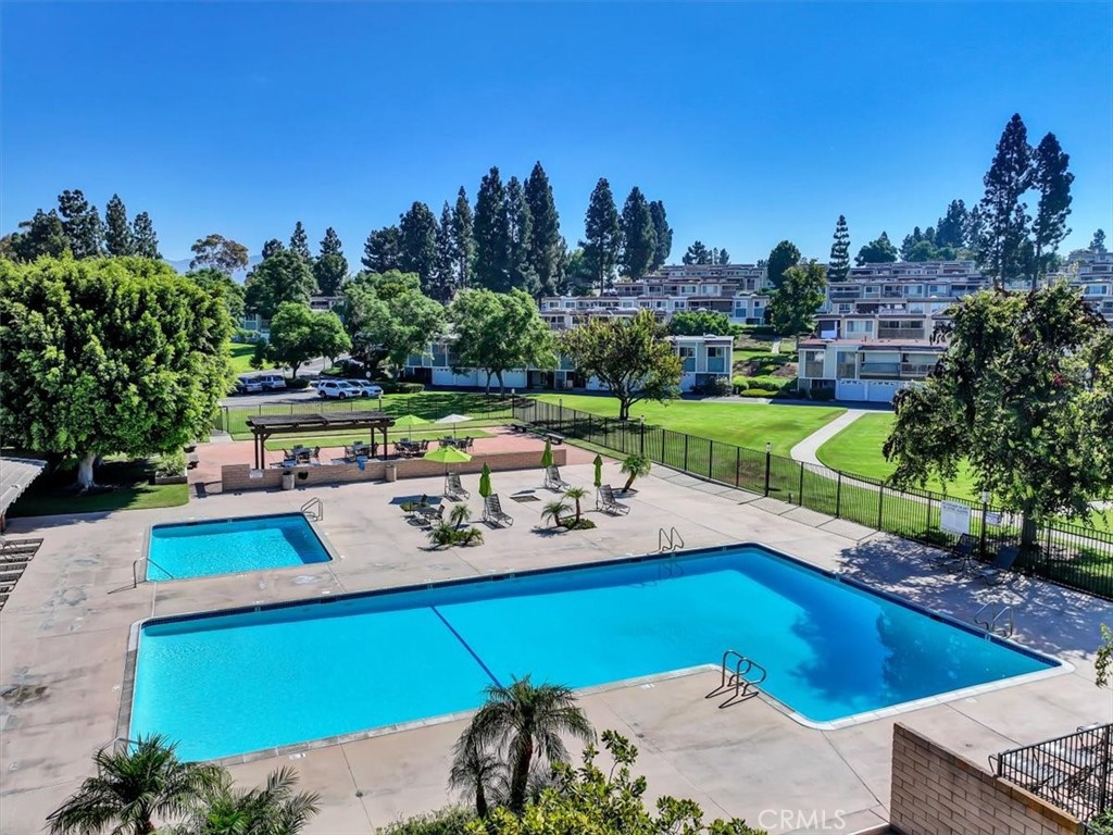 Laguna Village (LV) - Residential
