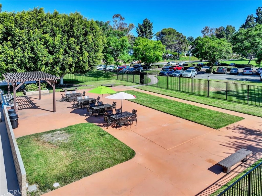 Laguna Village (LV) - Residential