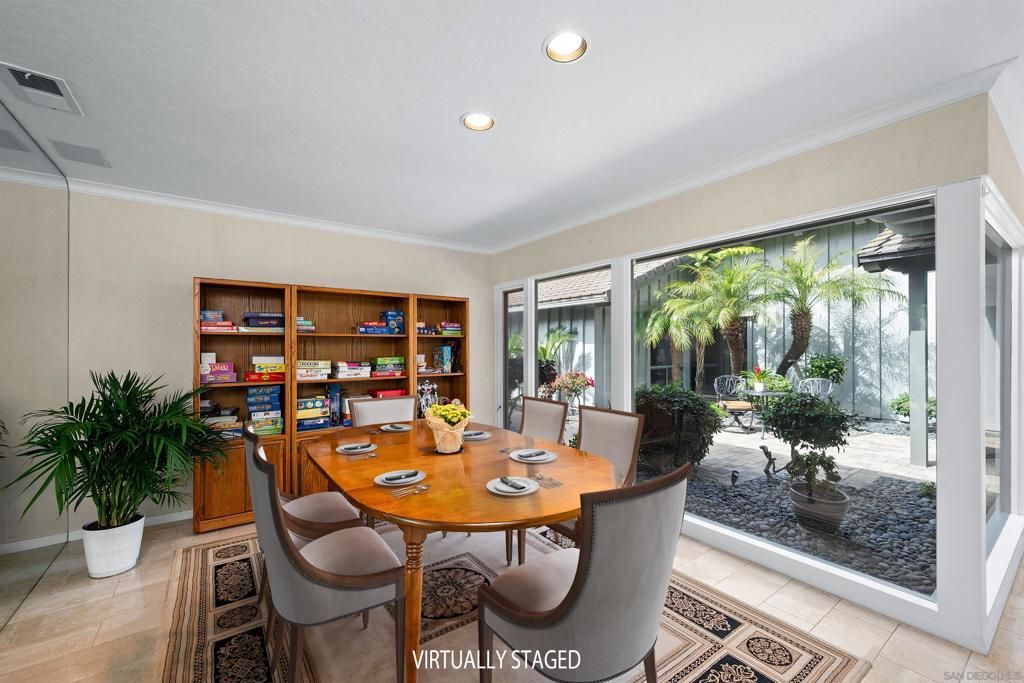 listing image 130729548245947598913
