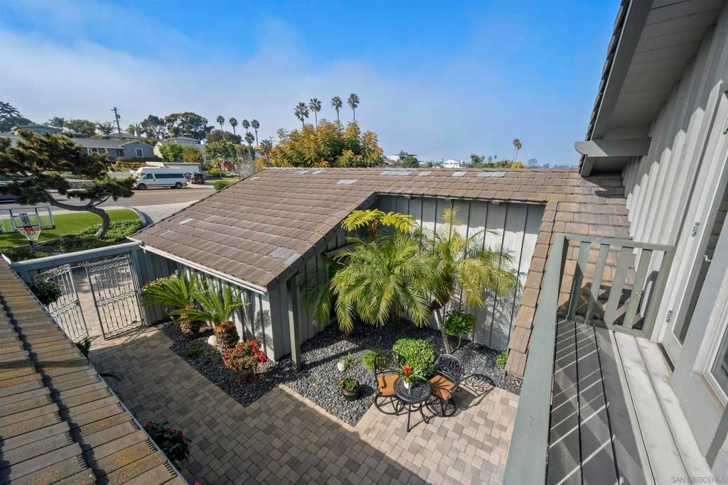 listing image 130724040573144637083