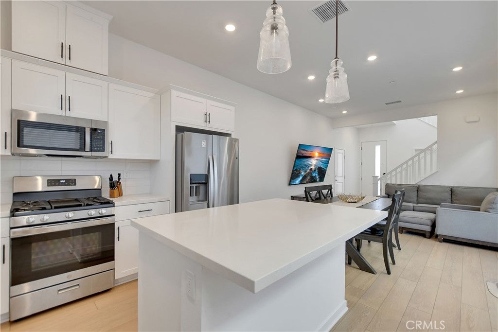 4433 S Fairmount Paseo