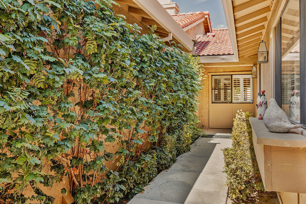 181 Camino Arroyo S