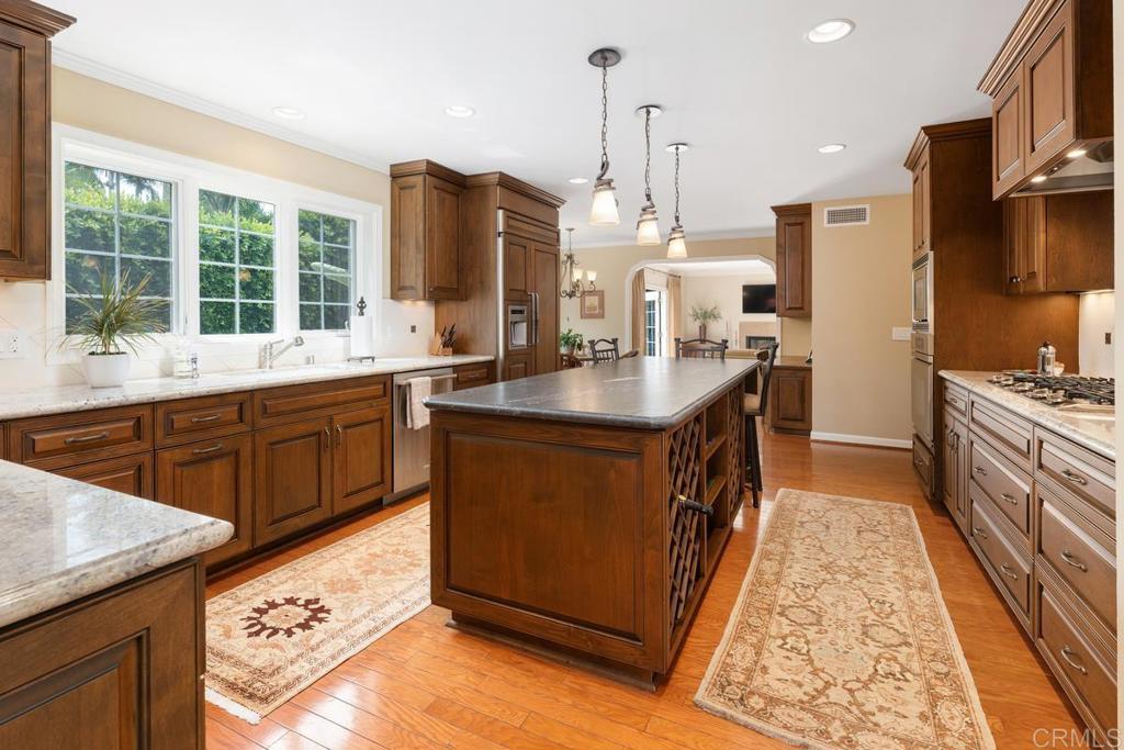 985 Tingley Lane