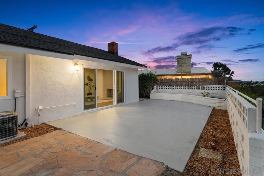 San Carlos - Residential