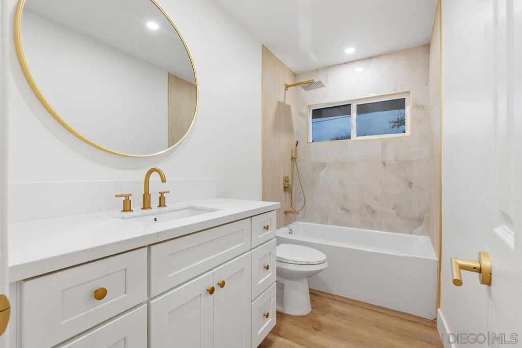 San Carlos - Residential