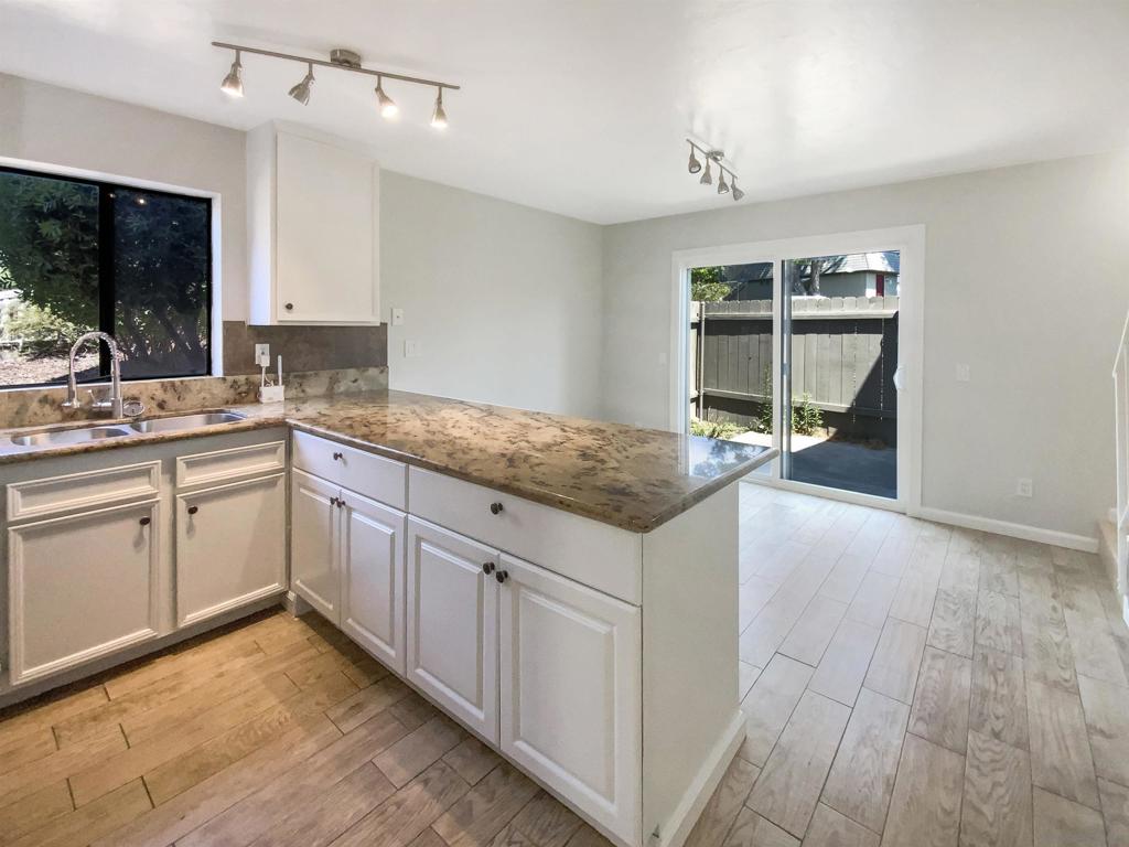 La Mesa - Residential