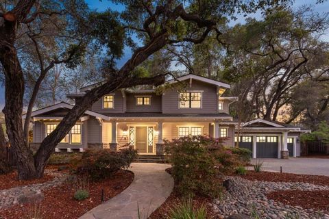 Photo of 13999 Alta Vista Avenue, Saratoga, CA 95070 (MLS # ML82038626)