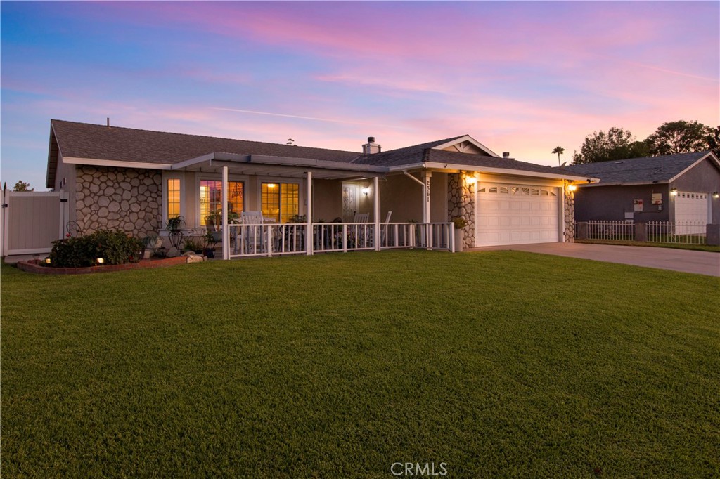 Tucked in a quiet cul-de-sac in Southwest San Bernardino’s Colton area, this inviting single story home blends charm and space effortlessly. The curb appeal draws you in with a wide lawn and stone-accented porch, while inside, soaring ceilings and rich wood floors lead to a surprisingly open living space and oversized kitchen island,ready for whatever your day brings.
Located minutes from freeways, Arrowhead Regional Medical Center, and Fiesta Village, plus quick access to hiking, shopping, and dining, this spot balances convenience with a calm, neighborhood feel.
Opportunities like this don’t last, come explore the potential, the space, and the lifestyle waiting just behind the front door. Book your showing today.