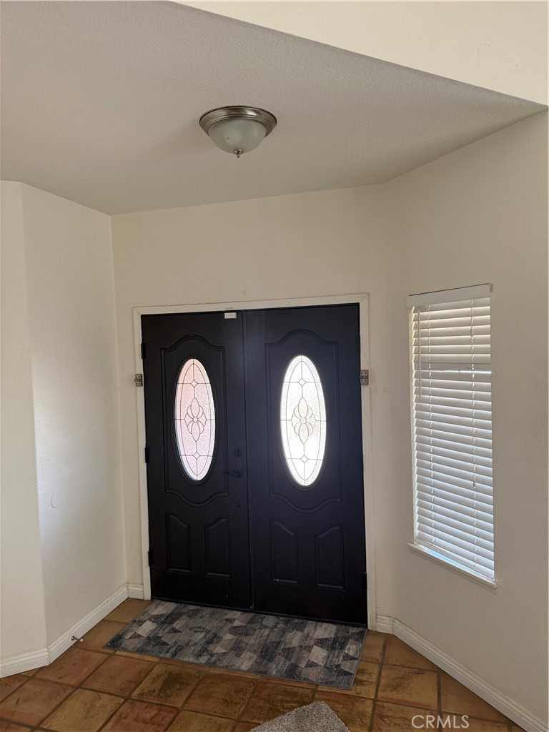 3344 S North Shore