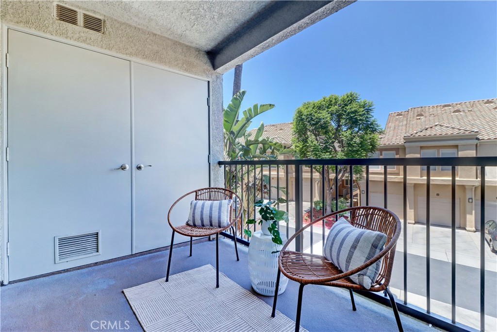 3456 Hathaway Avenue 239