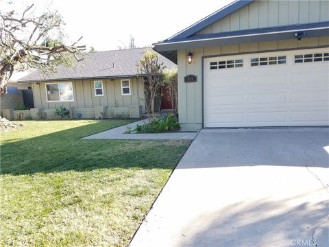 424 E Riverview Avenue Orange CA 92865