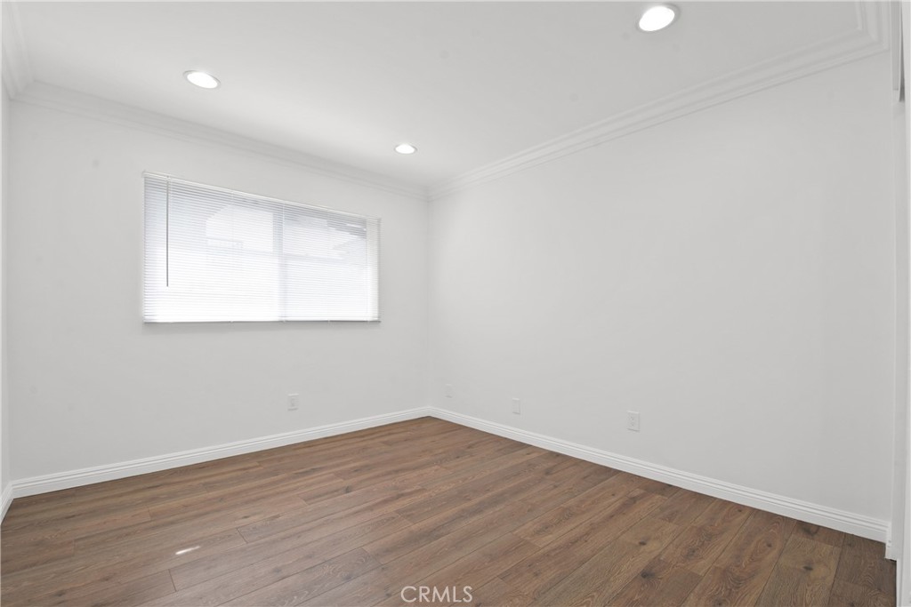 424 E Riverview Avenue