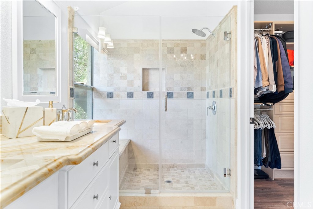 La Tierra (LTC) - Residential