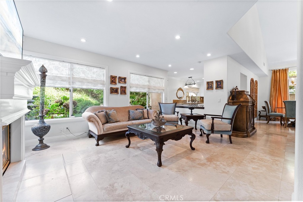 La Tierra (LTC) - Residential