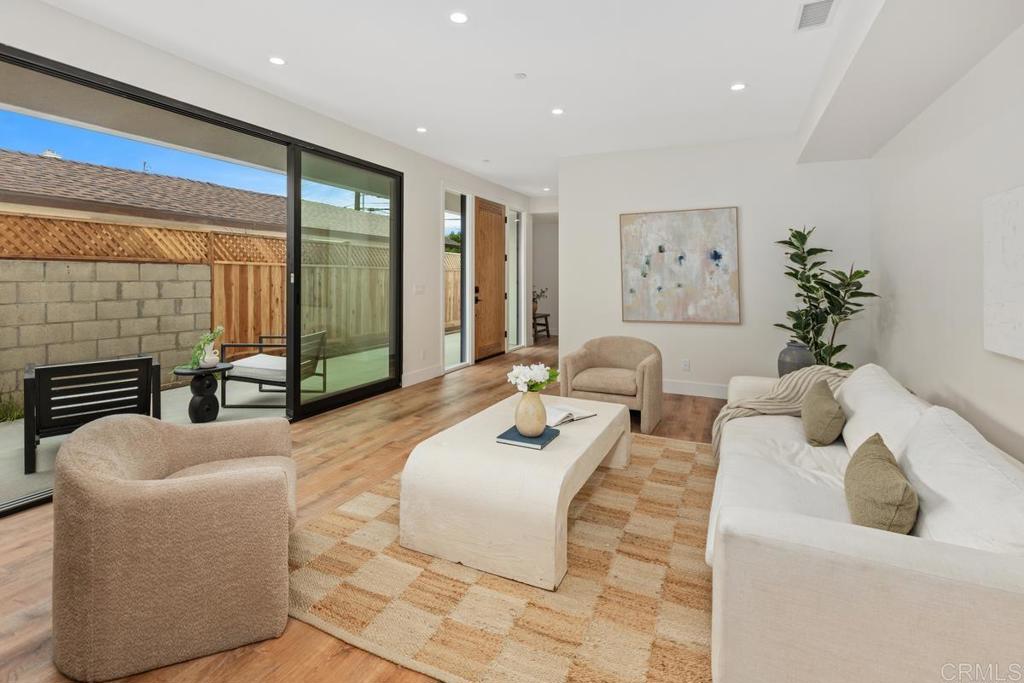243 Dahlia Avenue