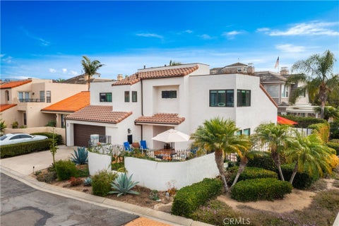 Photo of 1 Calle Prima, Dana Point, CA 92624 (MLS # OC26153641)