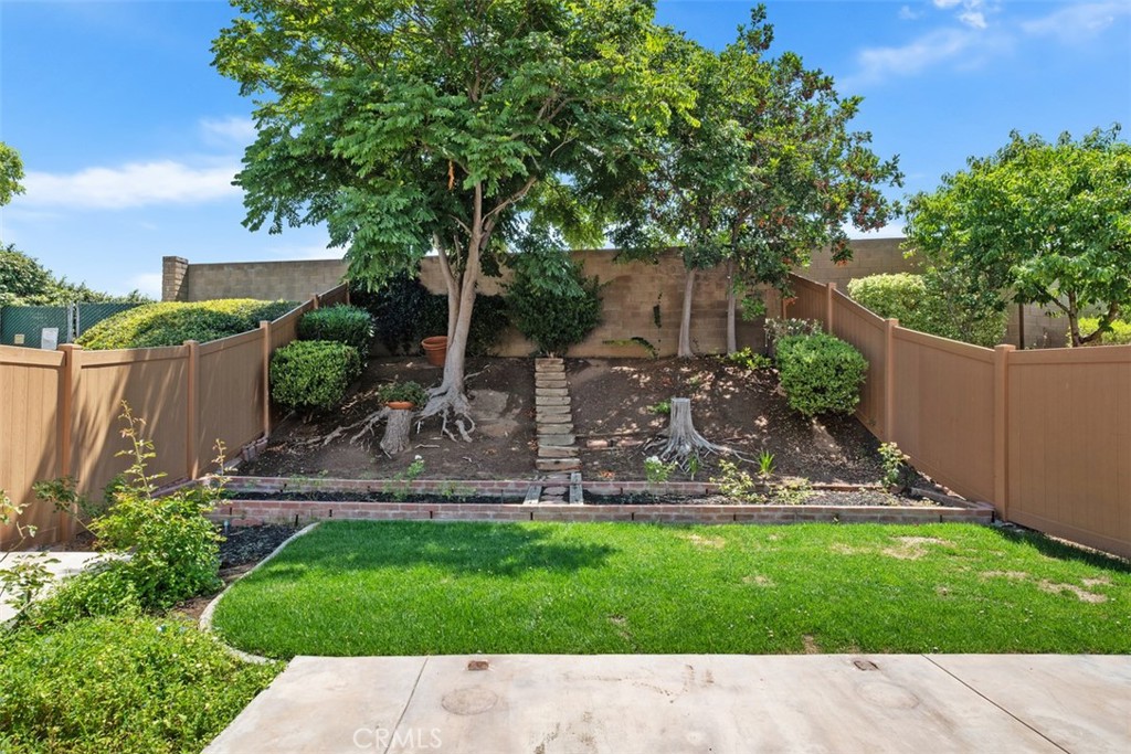 Las Brisas (LOSB) - Residential