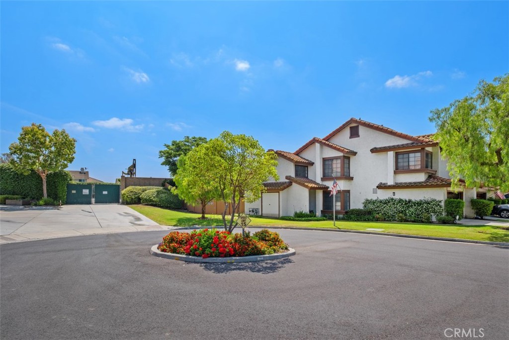 Las Brisas (LOSB) - Residential