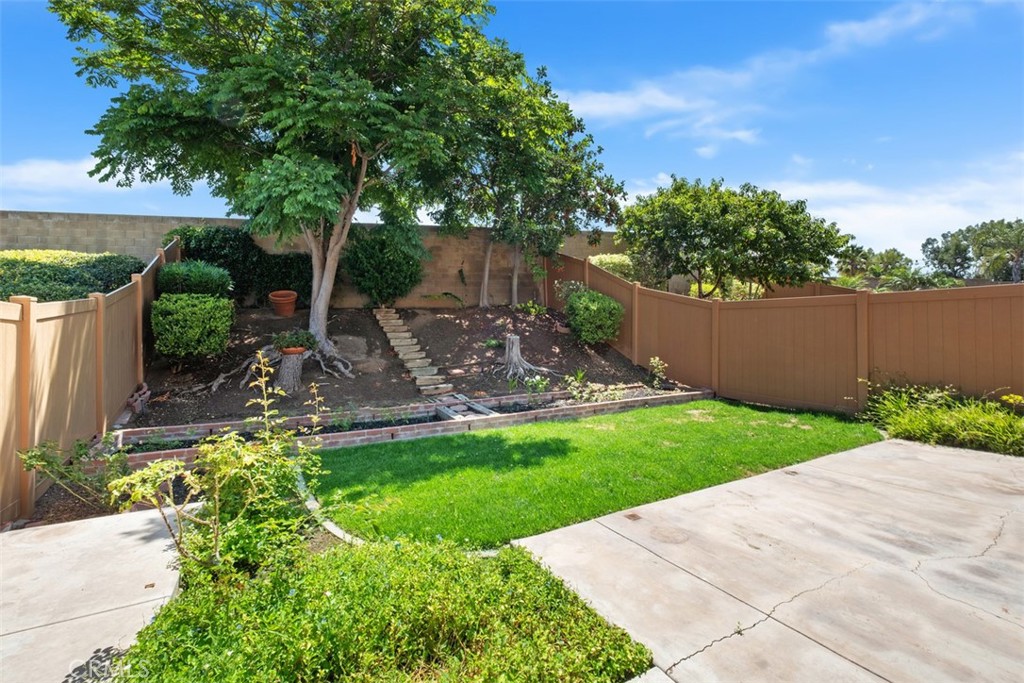 Las Brisas (LOSB) - Residential