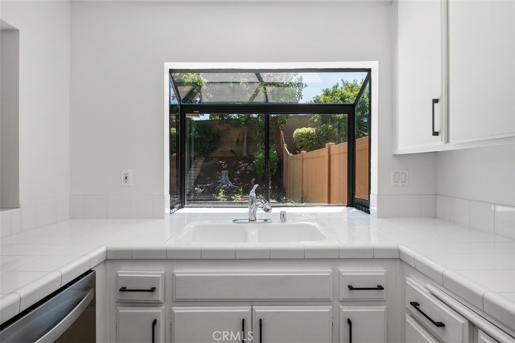 Las Brisas (LOSB) - Residential