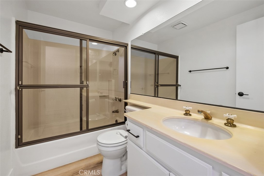 Las Brisas (LOSB) - Residential