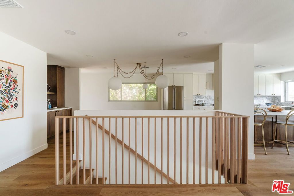 8381 Zitola Terrace