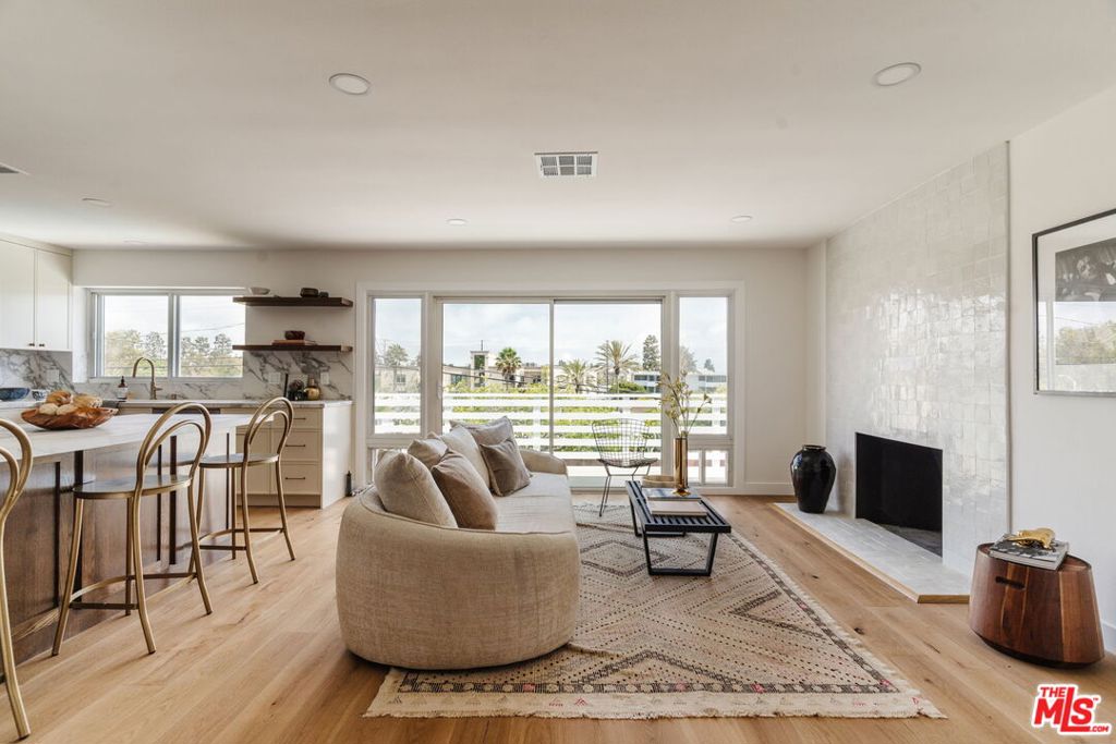 8381 Zitola Terrace