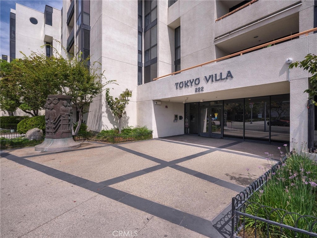 222 S Central Avenue
