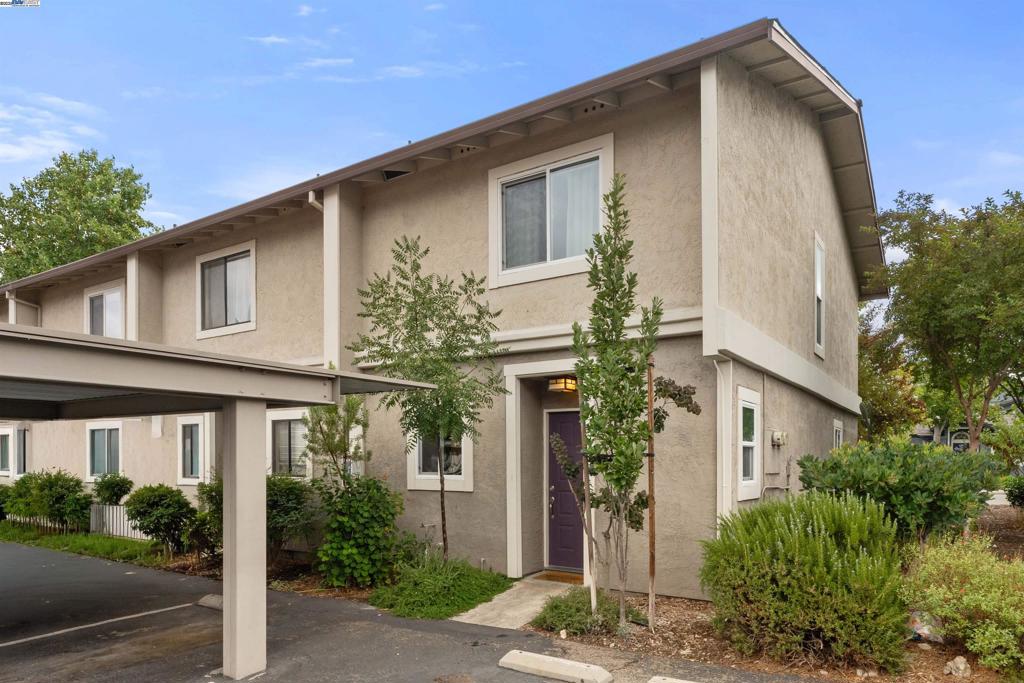 Open House Sat 10/18 & Sun 10/19 1-4PM. Welcome to 1949 Paseo Laguna Seco, in the heart of Livermore California. This inviting condo offers the perfect blend of comfort and convenience. A two bedroom one and half bathrooms condo with modern updates which include Hudson Valley fixtures, a brand new gas fireplace, fresh paint, hardwood floors, stainless steel appliances, modern electric convection range, contemporary and stylish interior, French doors to patio. The primary bedroom offers a sliding door out to balcony, built-in and lighted closets, a touch of elegance with a Kohler soaker tub. The secondary bedroom offers walk-in closet, updated Jack & Jill bathroom with marble. New windows and recent roof replacement. Residents of this community enjoy access to a range of amenities, including a refreshing community pool perfect for relaxation and recreation, tennis courts and a park. Located at the footsteps of Livermore wine country. This condo is very walkable to all that downtown Livermore has to offer including restaurants, nightlife and the farmers market. A commuter's delight located close to the Caltrans Park & Ride, minutes from the Ace Train and HWY 680 & 84.