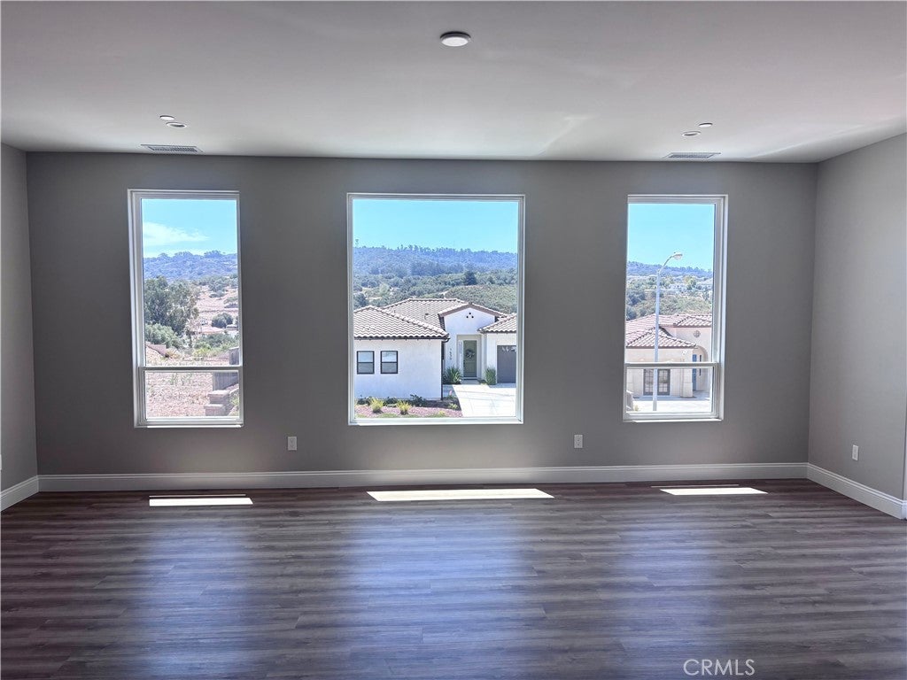 1607 Tuscan Way