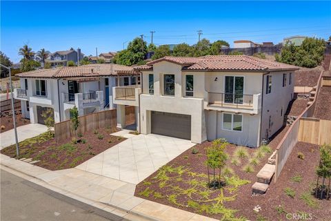 Photo of 1607 Tuscan Way Way, Santa Maria, CA 93455 (MLS # SC26061153)