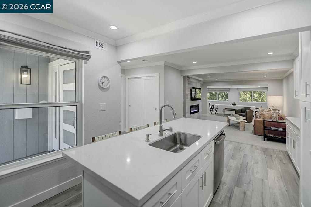 1124 Singingwood Ct 5